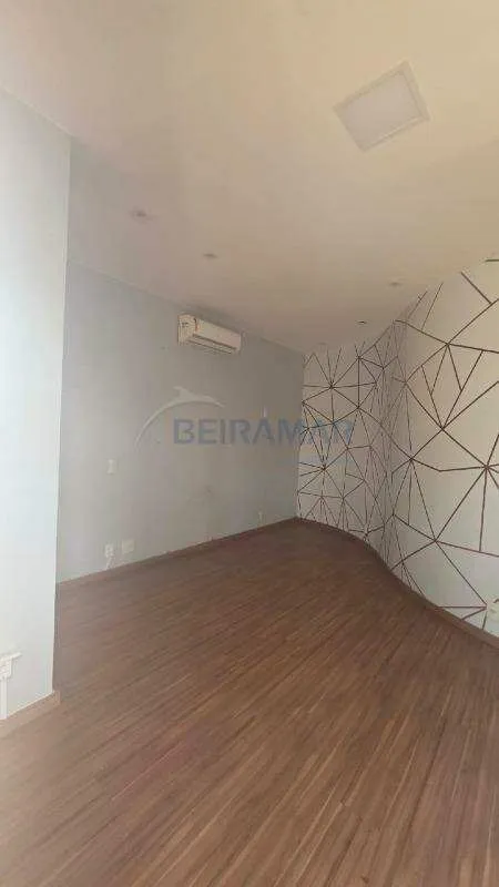 Loja Comercial à Venda com 25,83 m² e Garagem - Av. Parque Águas Claras, Lote 40...