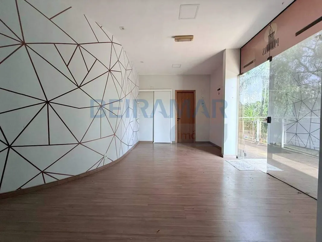 Loja Comercial à Venda com 25,83 m² e Garagem - Av. Parque Águas Claras, Lote 40...