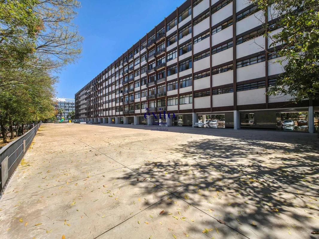 Asa Sul, SQS 109 Bloco B. Apartamento para locação com 2 vagas de garagem!Aparta...