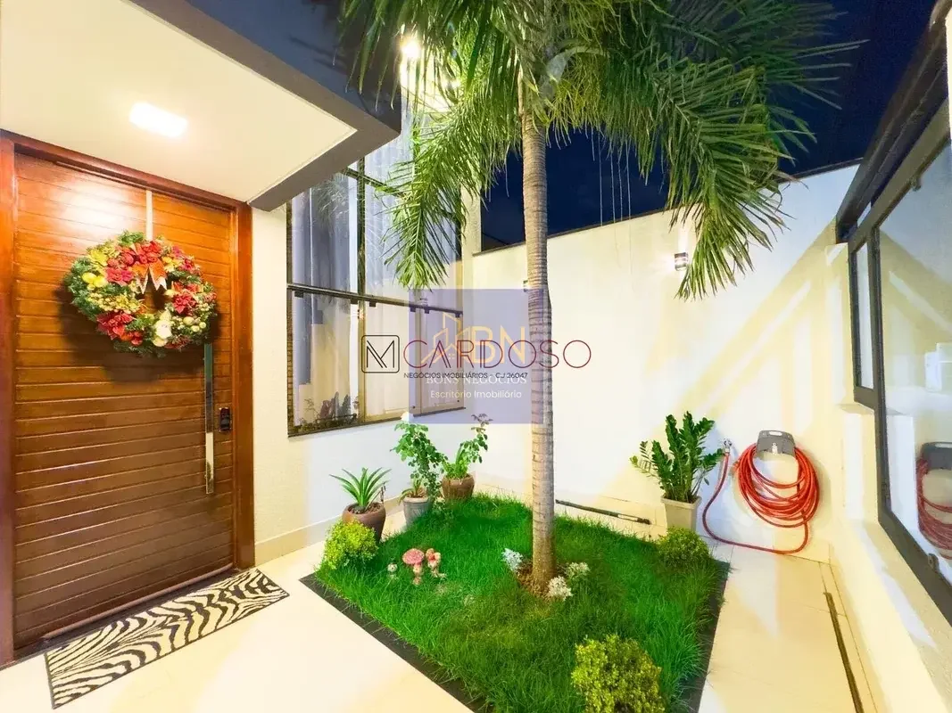 RESIDÊNCIA DE ALTO PADRÃO NA RUA 12 - VICENTE PIRES R$ 1.650.000,00100% NA LAJE ...