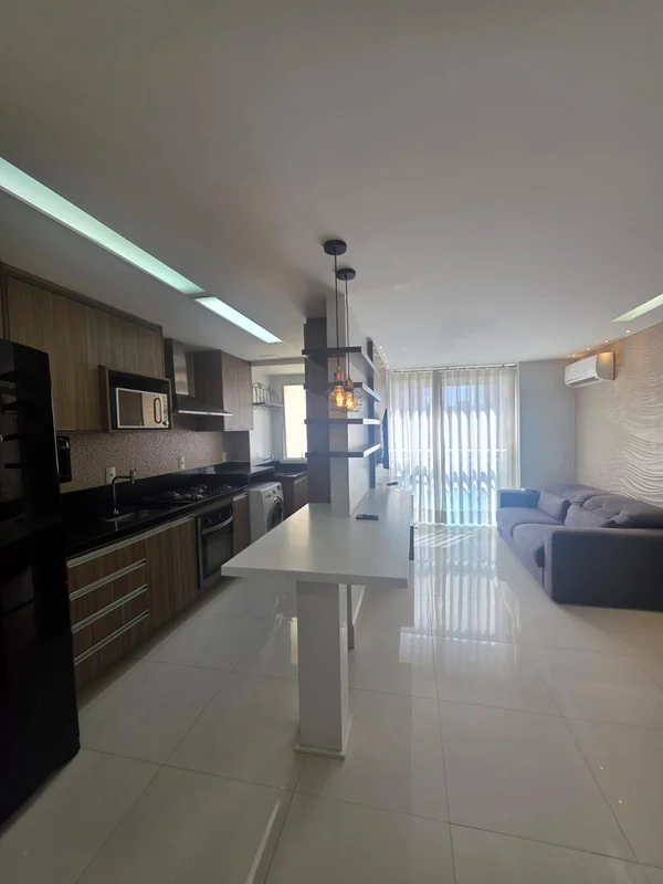 Conquiste o conforto e a praticidade que sua rotina merece neste apartamento sit...