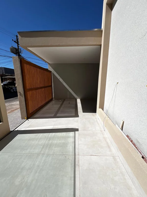 Casa nova à venda – QR 312, Conjunto 3, Samambaia SulSe você busca conforto, sof...