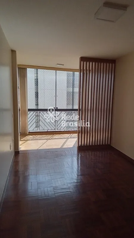Excelente apartamento disponível para alugar na Asa Norte, Brasília. Com uma áre...