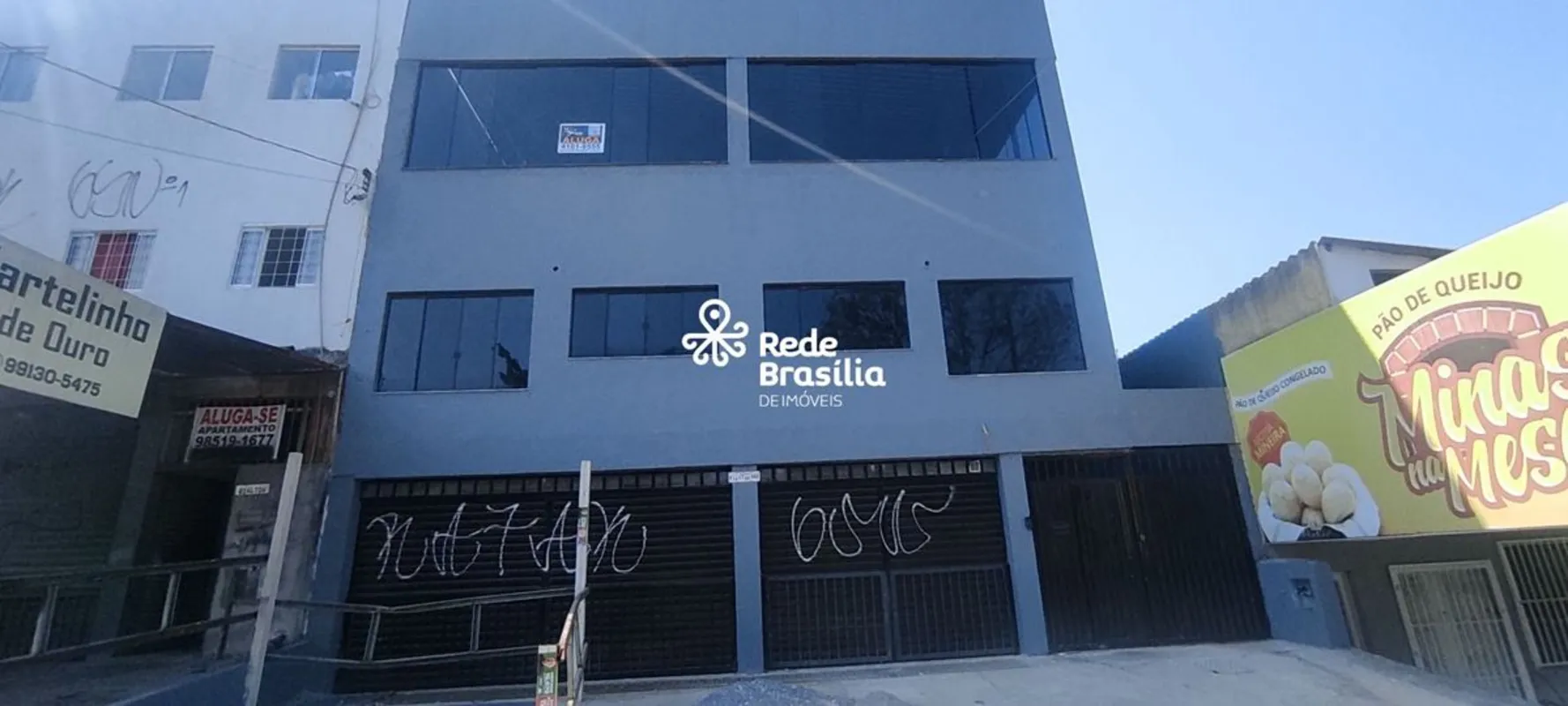 Prédio Comercial de 3 Pavimentos + Subsolo para Locação em Sobradinho ? Frente p...