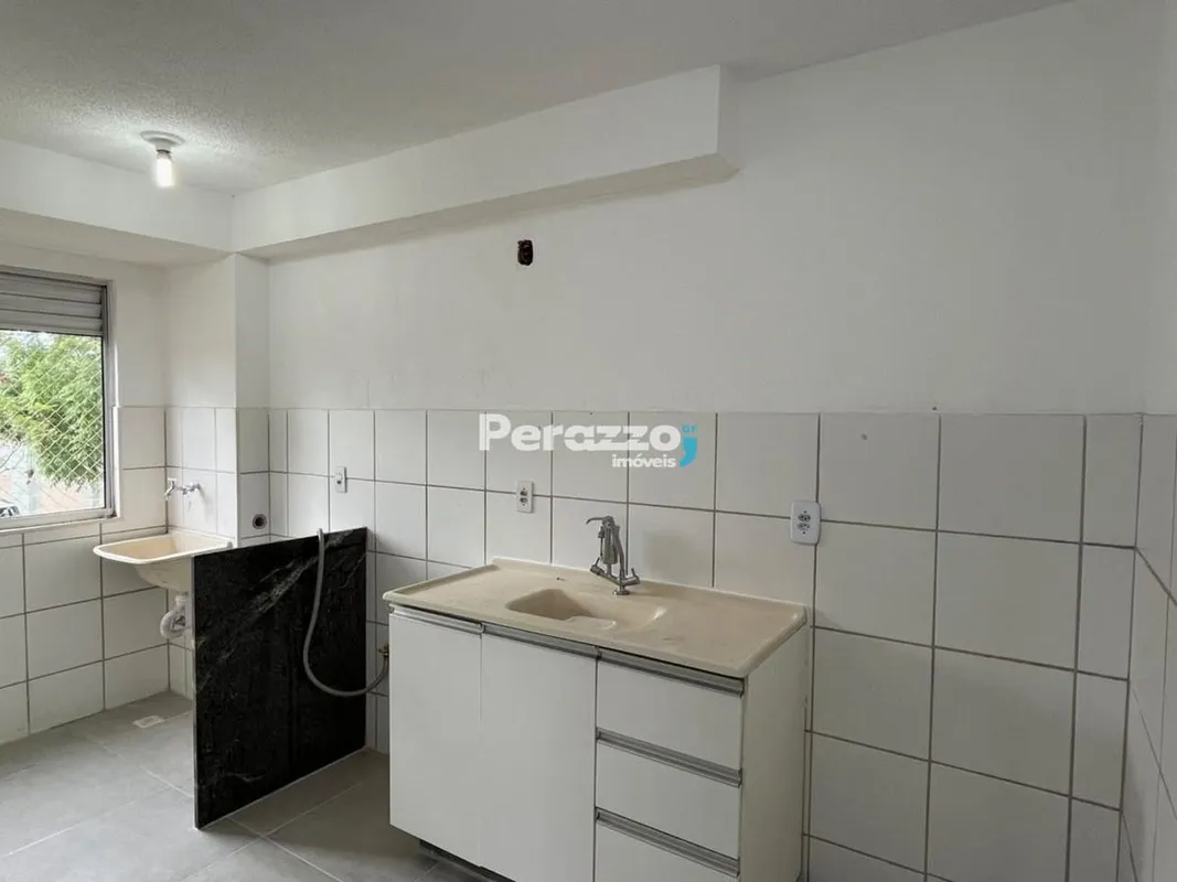  QC 06 | Apartamento com 02 quartos | por R$2.400,00Conheça este apartamento de ...