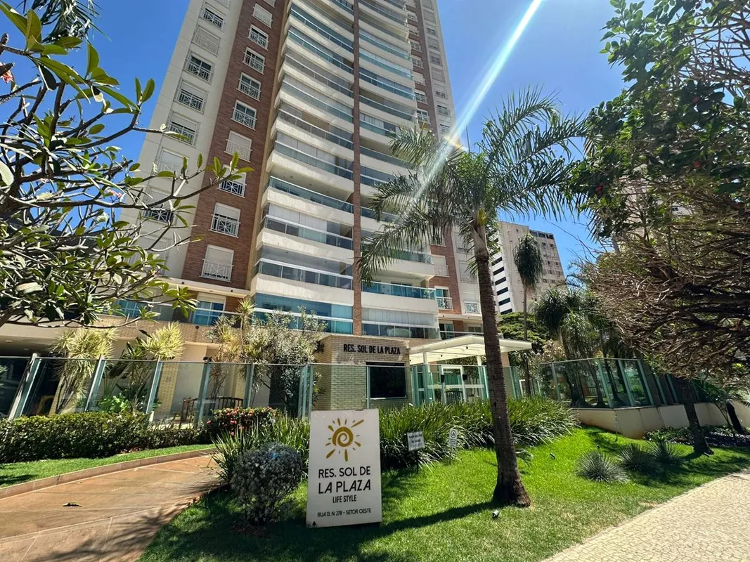 Localizado no Residencial Sol de La Plaza LifeStyle, no Setor Oeste, em frente à...