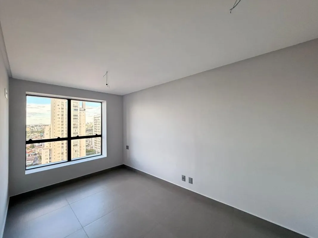 Oportunidade em um apartamento de luxo no setor oeste da linha Lux, com dois qua...