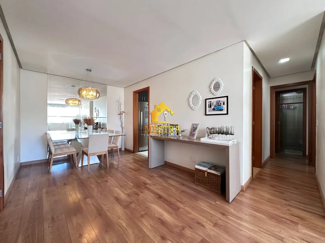 RESIDENCIAL MANHATTAN | 2 QUARTOS | NASCENTE | ANDAR ALTO | VISTA LIVREExcelente...