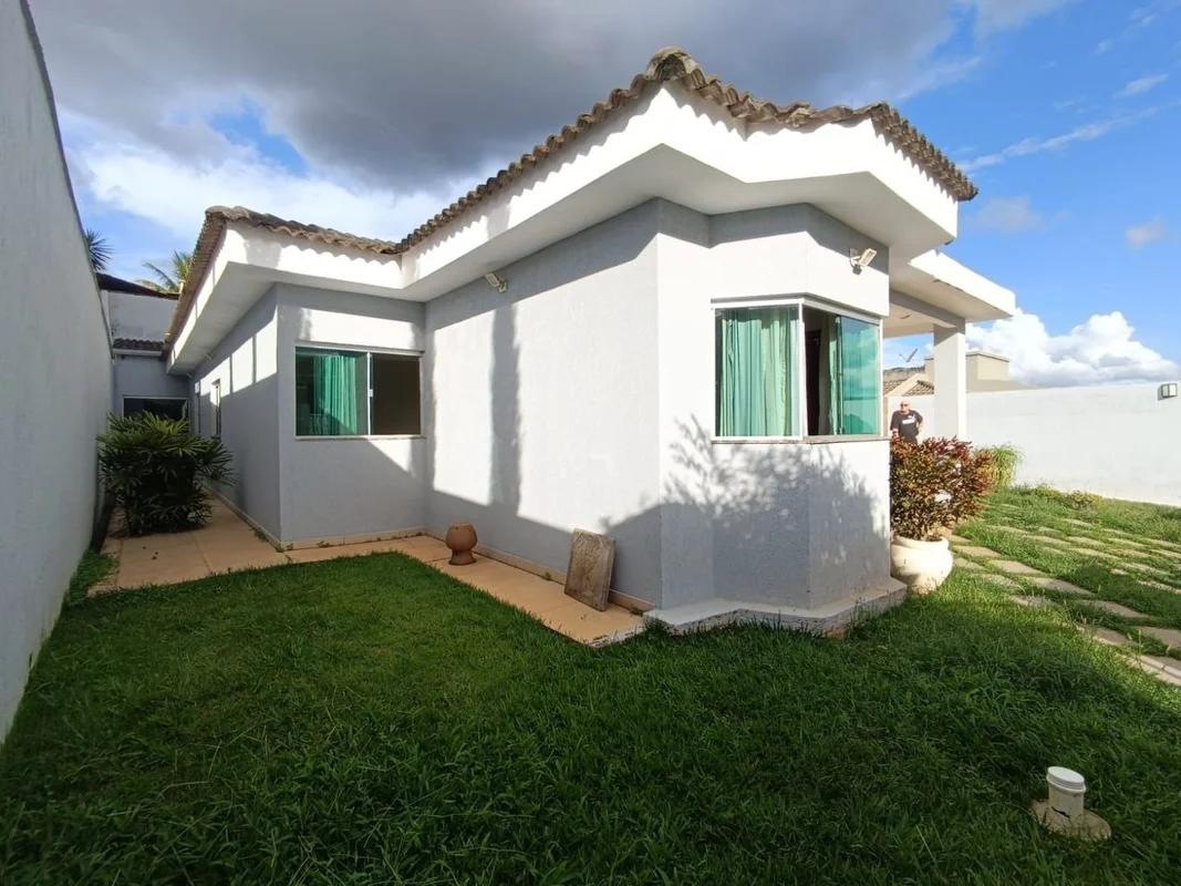 Oportunidade de Casa Colonial em Arniqueiras no inicio do Park Way, apenas 5 min...