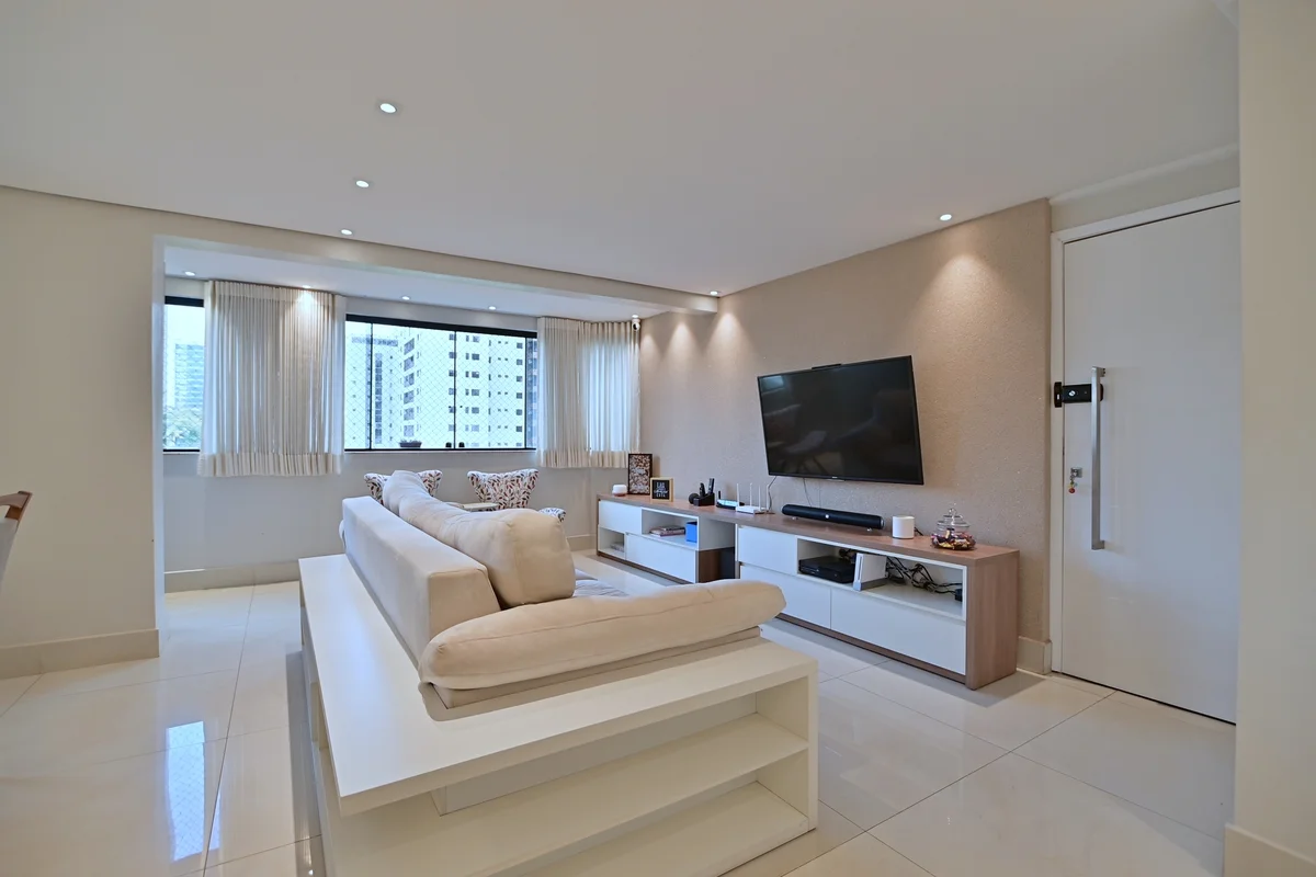 APARTAMENTO LINDO, DISPONÍVEL PARA VENDA NO RESIDENCIAL FLAMBOYANT, ao lado da U...