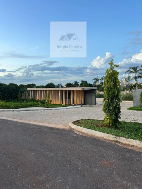 Lote em Condominio Excelente do Park Way• Oportunidade Única em Condominio Escri...