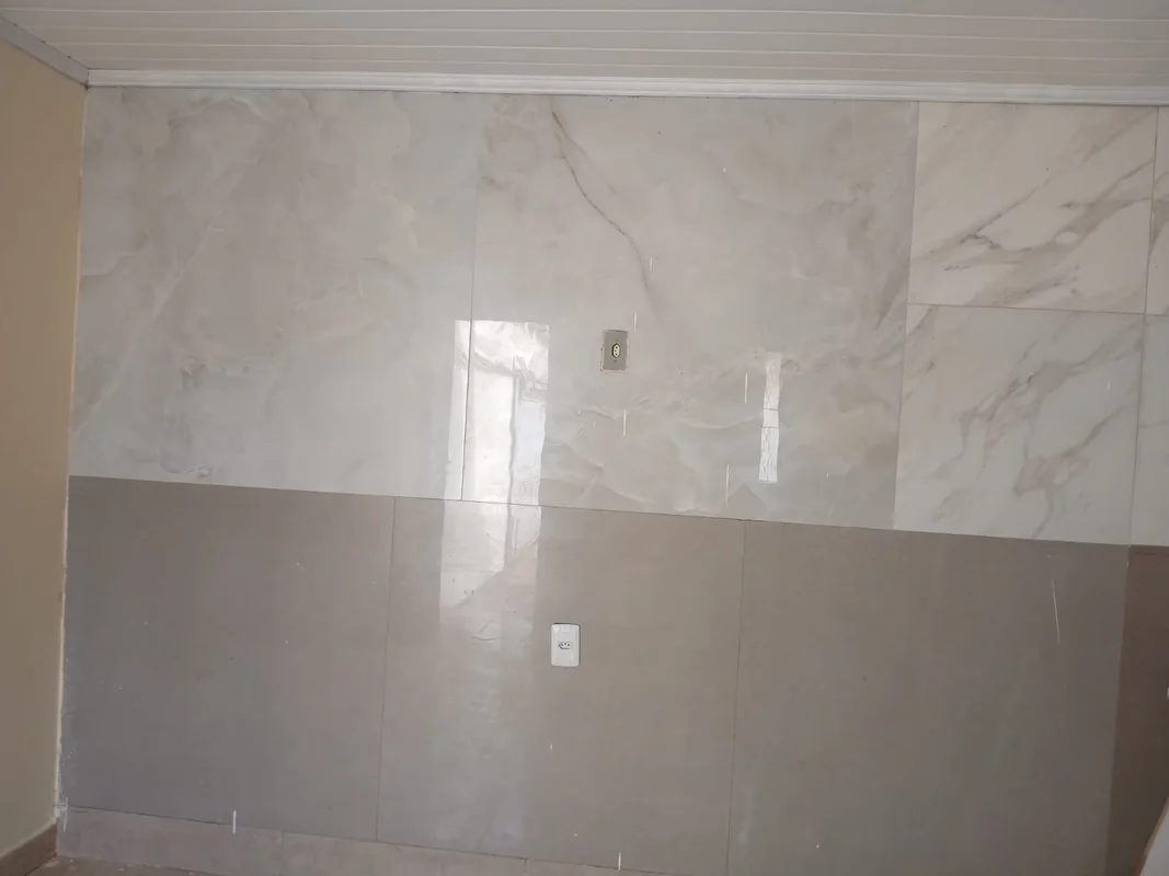 Aluguel de uma casinha com 1 quarto/suíte, sala conjugada com a cozinha e área d...