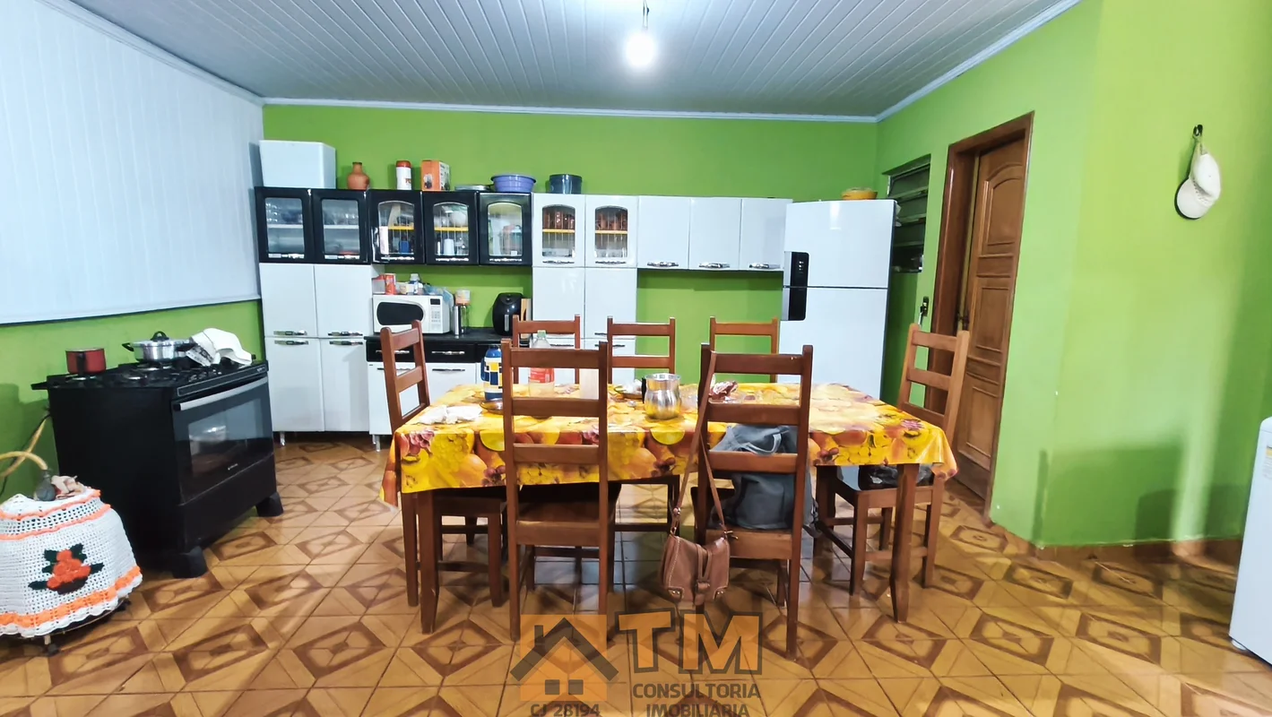 TM CONSULTORIA IMOBILIARIAVENDE:CASA ESCRITURADA, TODA NA LAJE, NA QUADRA 103, D...