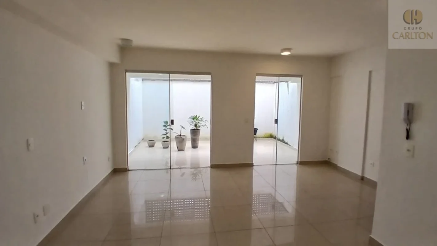 Se você busca conforto, praticidade e excelente localização, este apartamento é ...