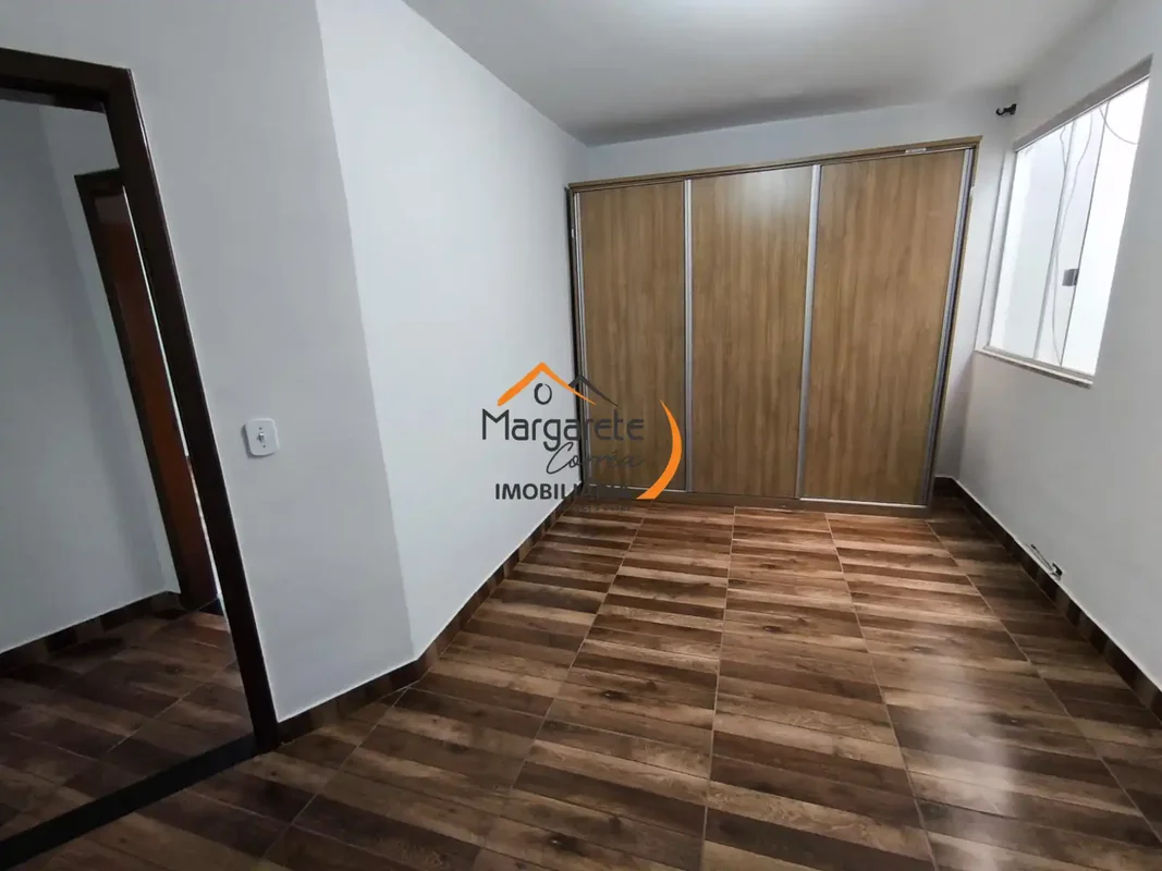 Imobiliária Margarete vende apartamento no Condomínio Solar de AthenasEscriturad...