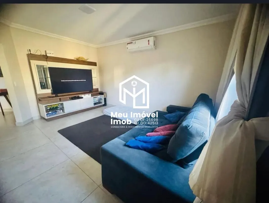 Casa à Venda na Rua 4A - Águas Claras | 3 Quartos | 4 VagasSe você busca uma cas...