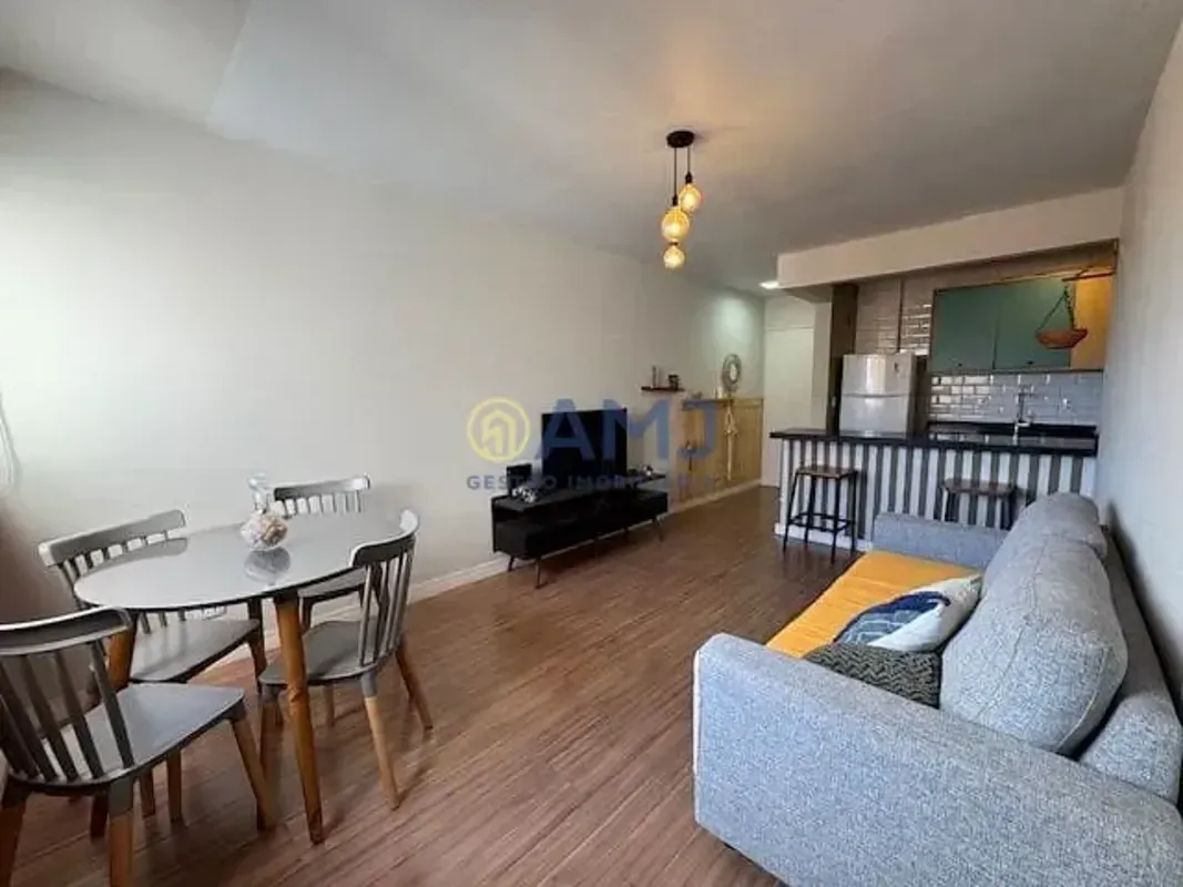 APARTAMENTO MOBILIADO À VENDA EDIFÍCIO MARIZE SETOR LESTE VILA NOVAExcelente opo...