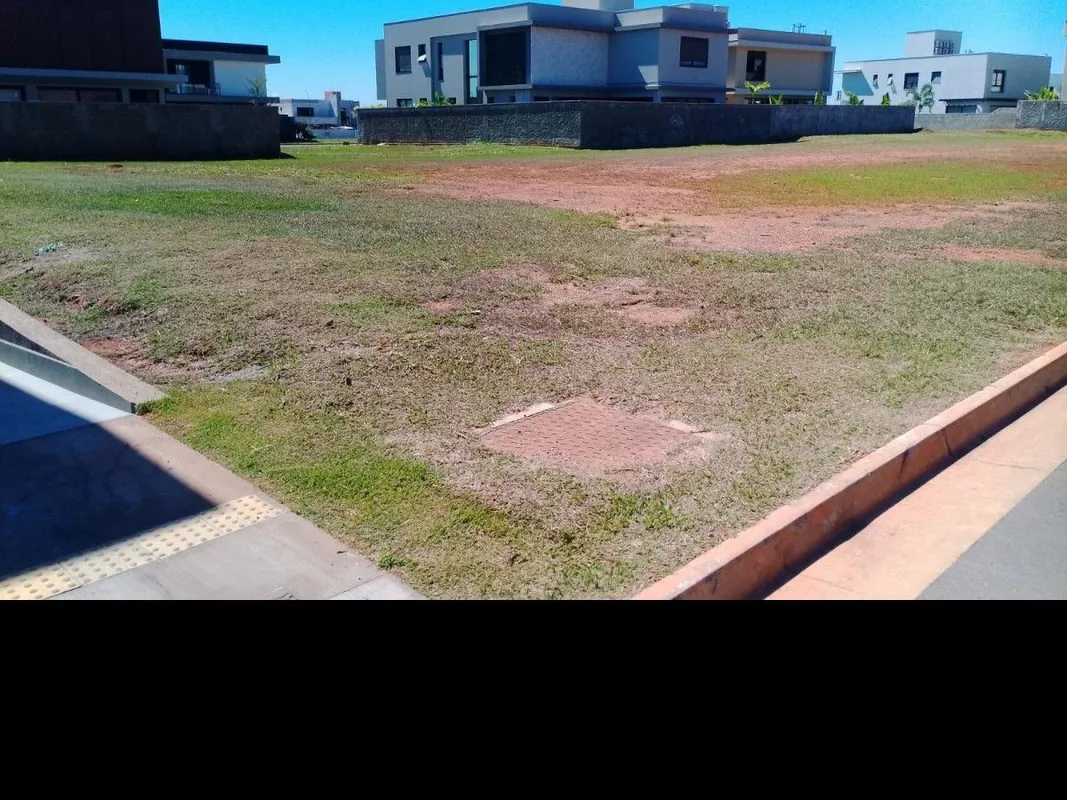  Comentários do corretor: Lote Exclusivo no Condomínio Fechado Jardins França – ...