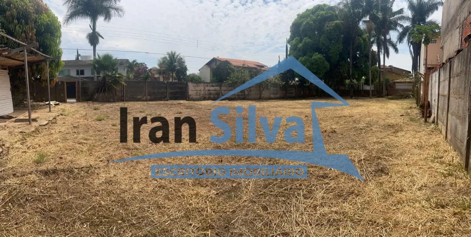 IRAN SILVA VENDE LOTE PLANO NO CONDOMÍNIO DO LAGO SUL BRASILIA/DFEXCELENTE OPORT...