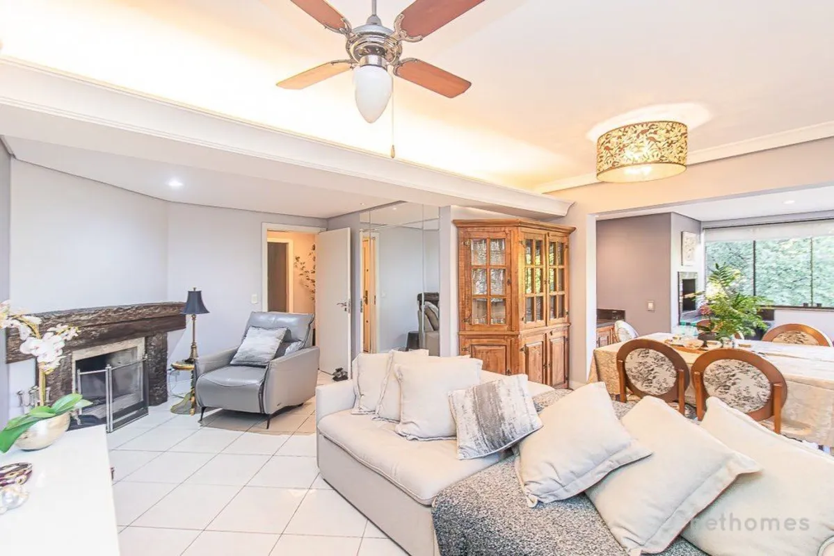 Apartamento Garden com 165,52m² de área privativa, 3 dormitórios (sendo 1 suíte)...