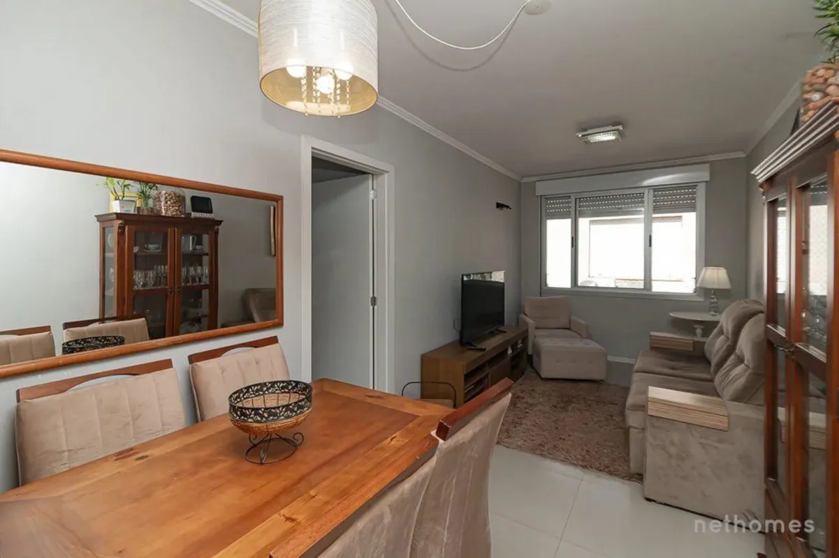 No Bairro Santana , Rua Monsenhor Veras, próximo a Av. Ipiranga Apartamento de 7...