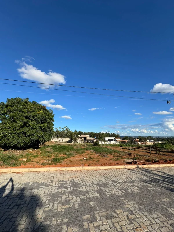 LOTE À VENDA | ESTÂNCIA QUINTAS DA ALVORADAUma excelente oportunidade para quem ...