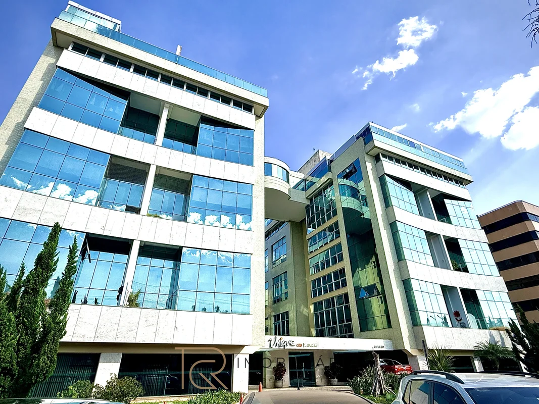 TRG imobiliária ALUGA ! Excelente apartamento duplex na CCSW 2, Unique Duplex Re...