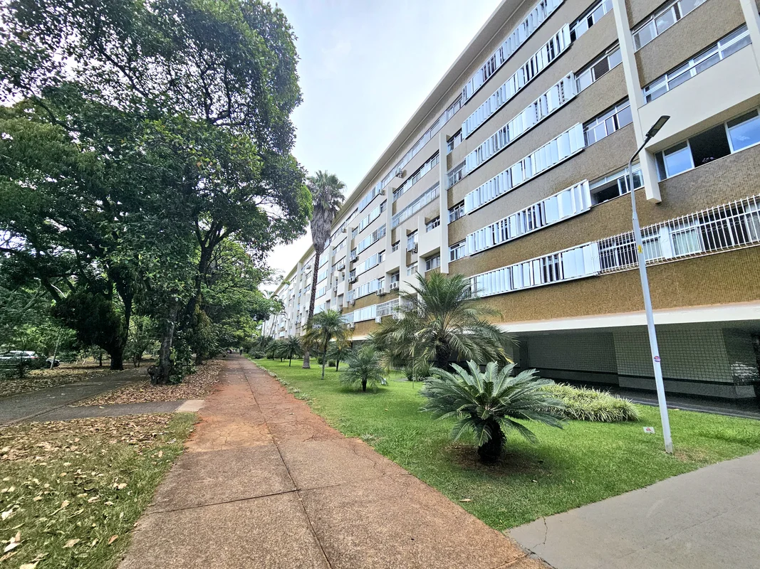 APARTAMENTO REFORMADO E MOBILIADO | ASA SULExcelente apartamento reformado e mob...