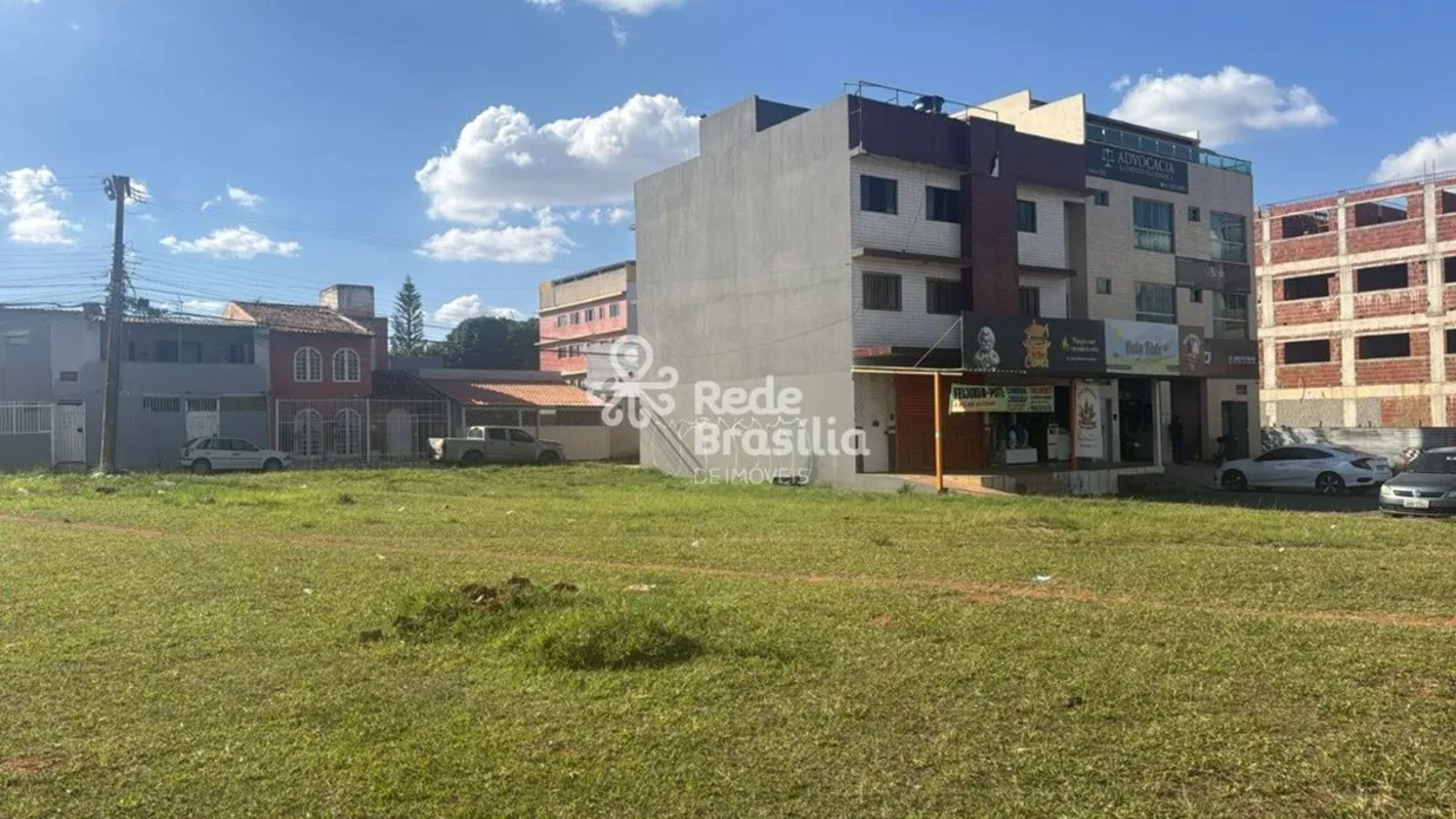 Oportunidade rara em uma das regiões mais valorizadas e consolidadas do Distrito...