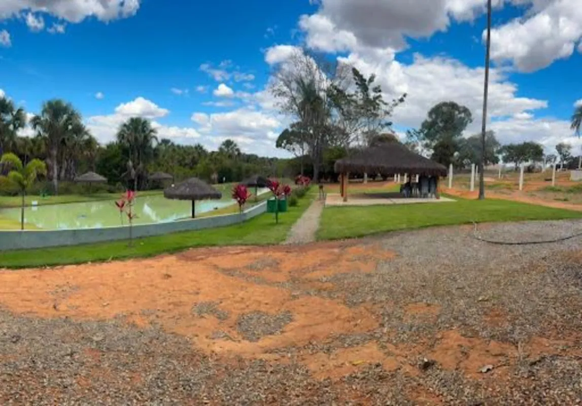 Condomínio Fazenda das Flores - Aragoiânia- Goiás. Com uma atmosfera tranquila d...