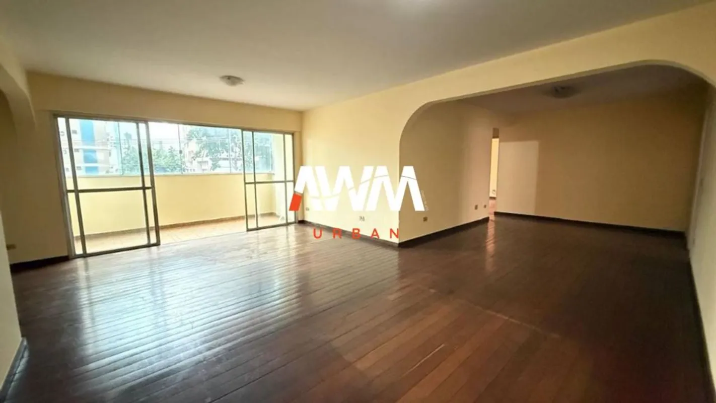 Edifício Grécia- Apartamento 4 Quartos- 1 Suíte, 160 m², 1 vaga, localizado na r...