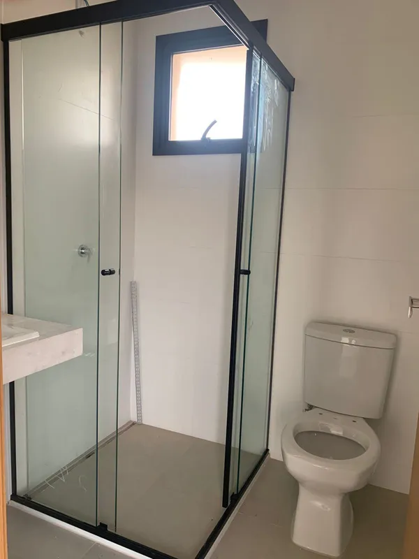 Apartamento no Emirates Jardim Goiás, com 75 m², composto por 2 suítes e 2 vagas...