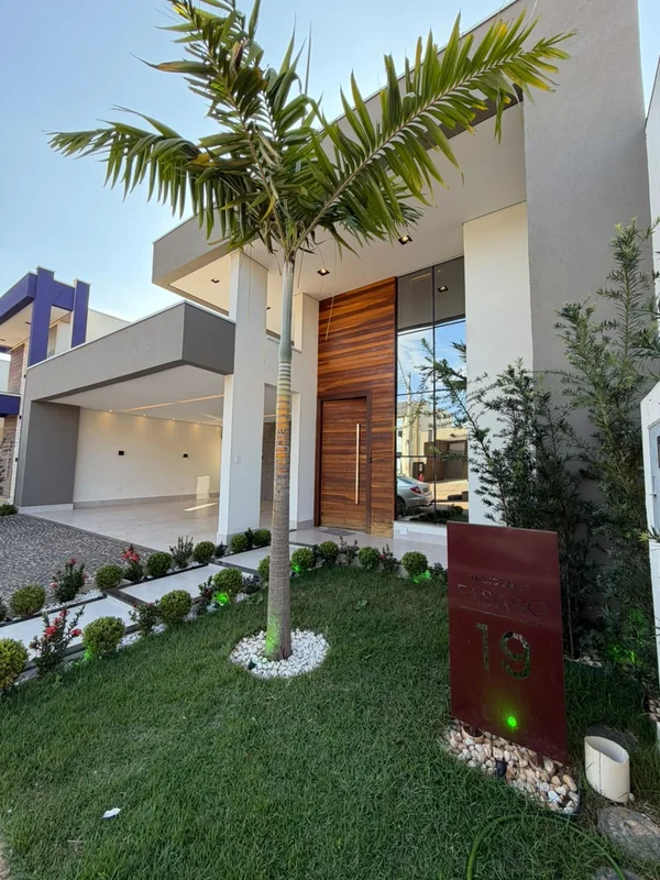 Casa ponte alta norte Condomínio fechado, padrão americano Rua Boliva I Casa com...