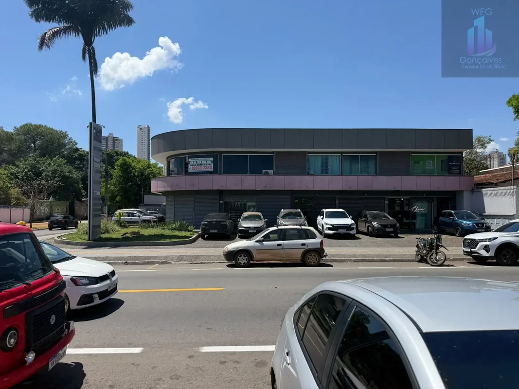 CASA COMERCIAL À VENDA | JARDIM AMÉRICA Avenida C – Setor Jardim América Localiz...