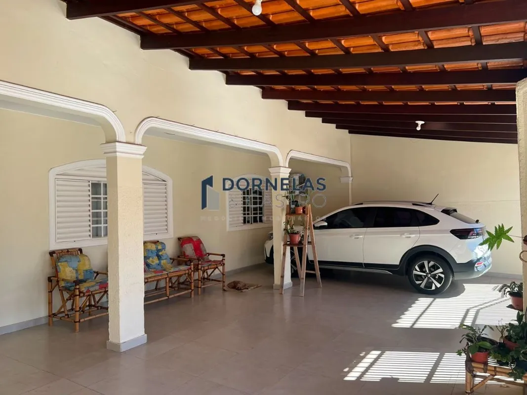 Olá, seja bem-vindo à Dornelas & Castro Negócios Imobiliários (CJ 25.447)!Me cha...