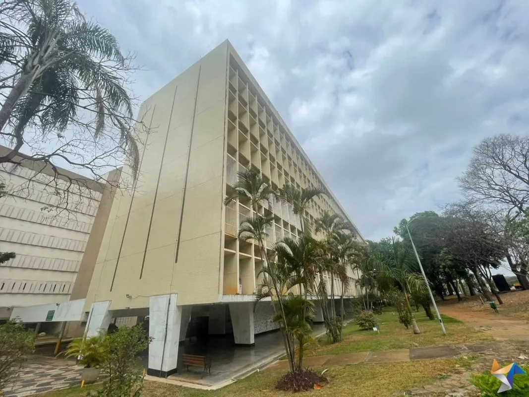 APARTAMENTO 4 QUARTOS NA SQS 206 PARA ALUGUELMais informações e agendamento de v...