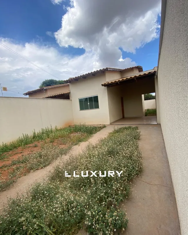 ? CASA PARA ALUGAR - SETOR MONTE AZUL ? Procura uma casa confortável e funcional...