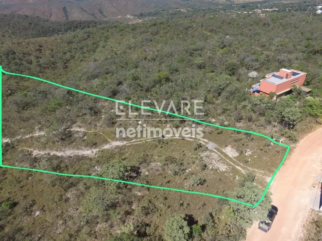 Excelente terreno de esquina com aproximadamente 2.269 m², no Bairro Eldorado, e...