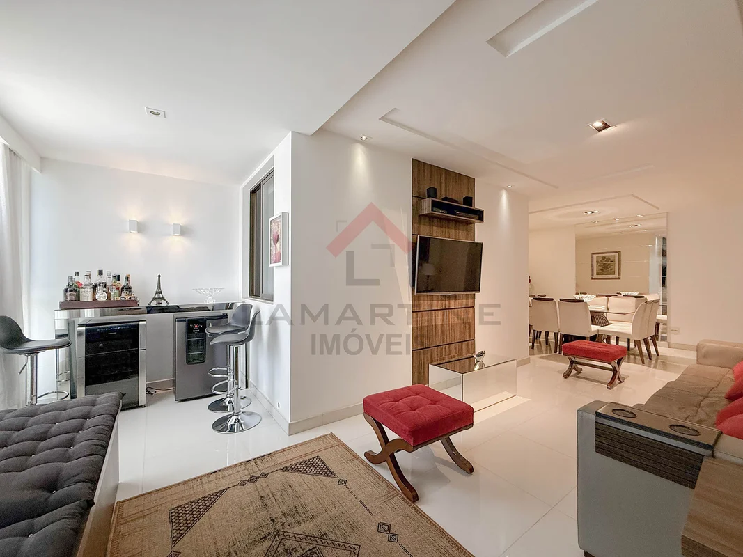 SQSW 300 | Apartamento reformado | 3 quartos | 1 suíte | DCE | 1 vaga | LazerExc...