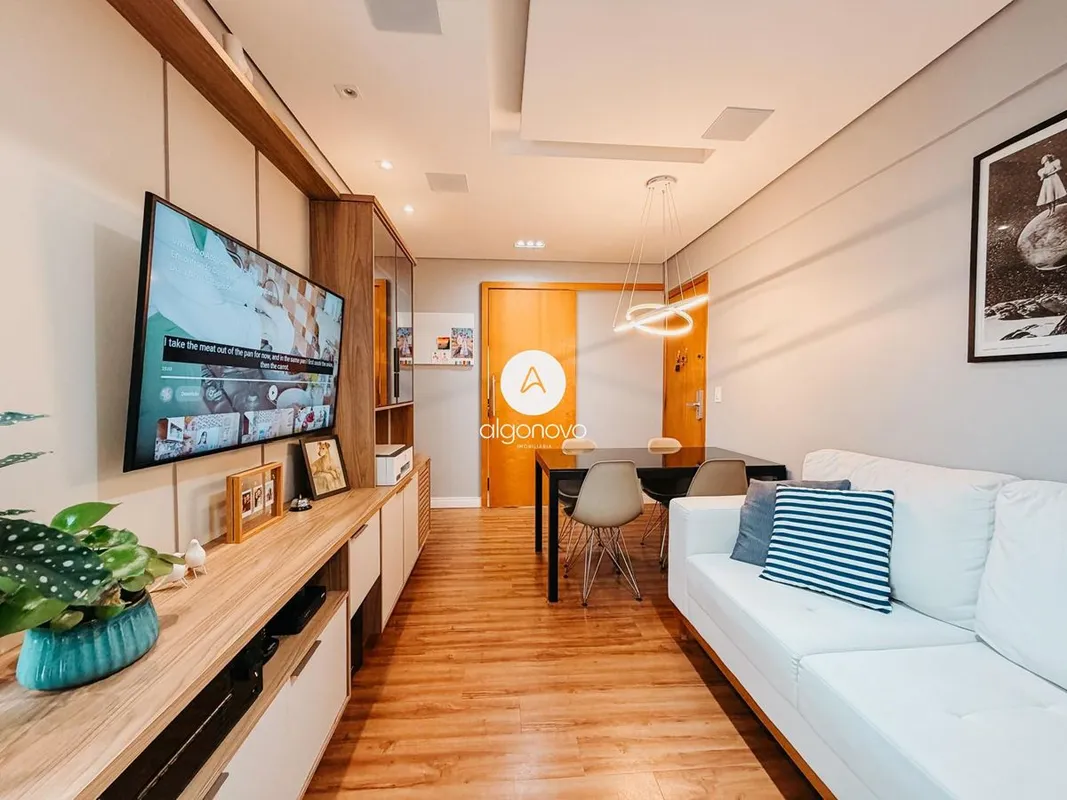 Algo Novo Imobiliária vende esse incrível apartamento no Portal do Parque em Águ...