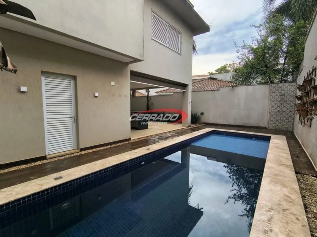 Sobrado Jardins Verona!Sobrado com 4 suítes plenas, sendo um master com closet.A...