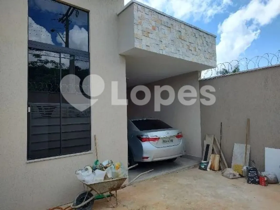 Casa 3 Quartos com Energia Solar e Poço Artesiano – Avenida Acary PassosExcelent...