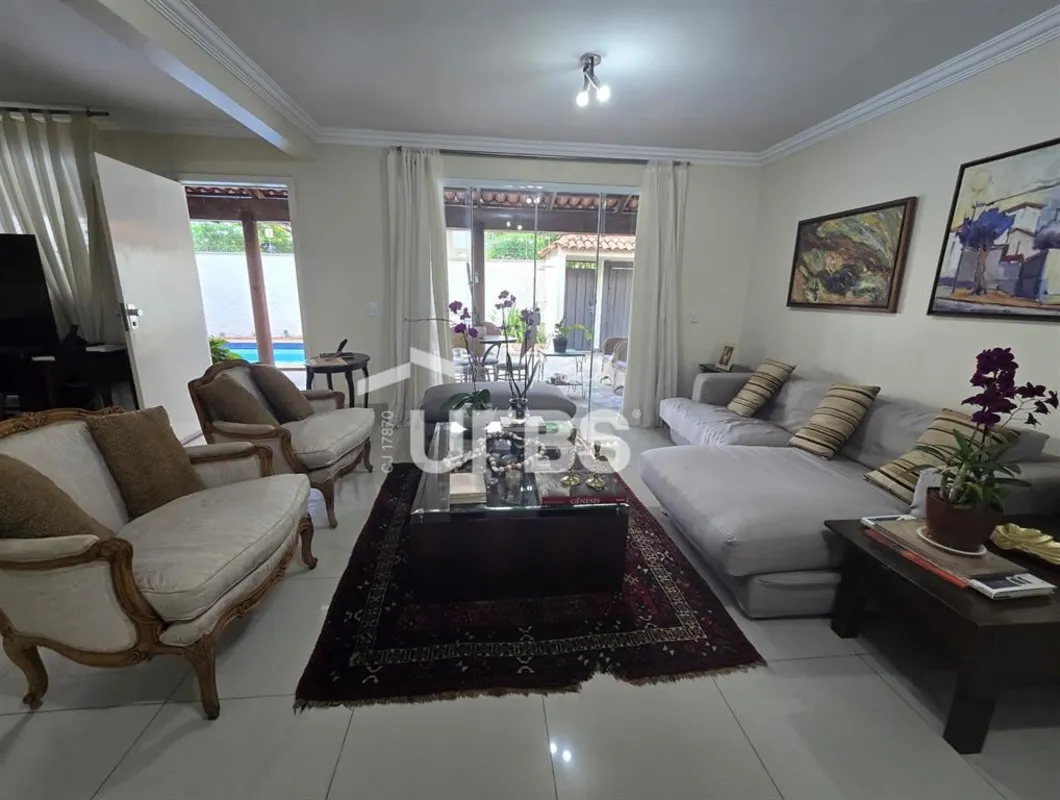 COD U-0035536 - Casa de alto padrão com 321 m² de área construída em terreno de ...