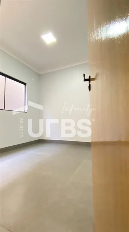 COD U-0035194 - ?? Casa nova com fino acabamento no Setor Ravena! ???? 3 quartos...