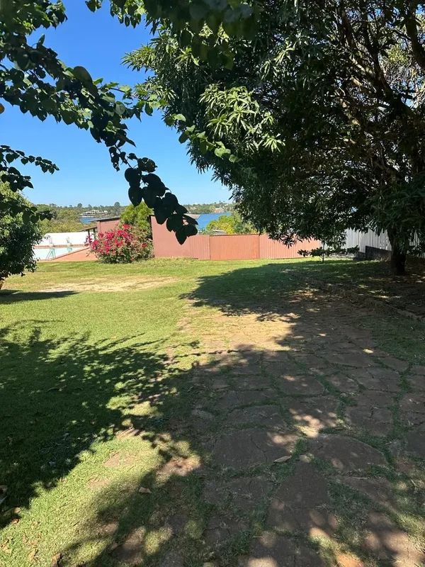 TERRENO À BEIRA-LAGO | 5.325 m² | R$ 5.990.000EXCLUSIVIDADE, NATUREZA E POTENCIA...