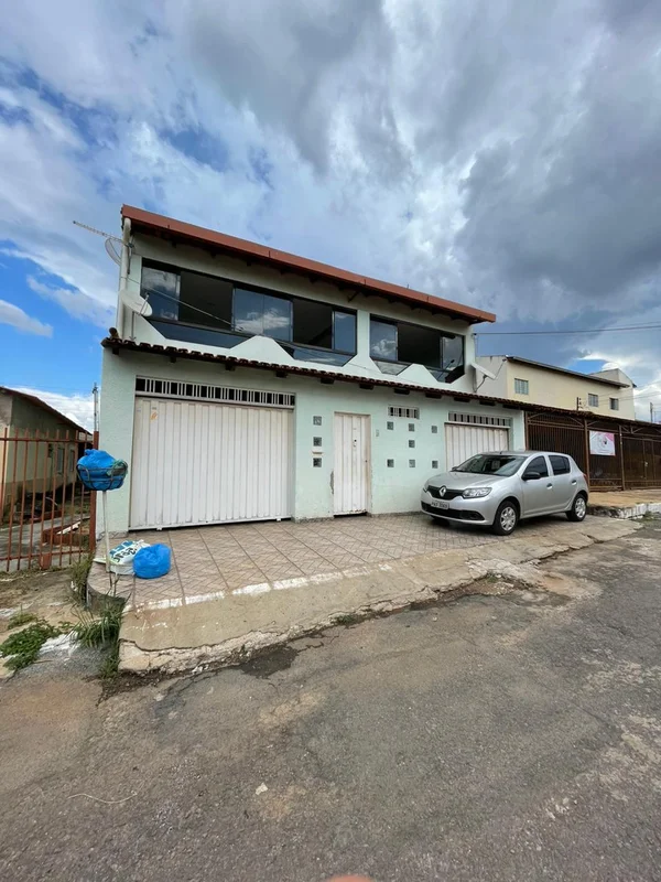 Conheça esta excelente oportunidade na QNL 4 Conjunto D, Taguatinga Norte, DF: u...
