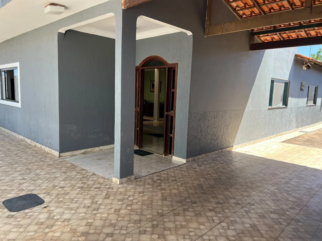Oportunidade a venda Casa Térrea com Lazer Completo e Edícula em Vicente Pires (...