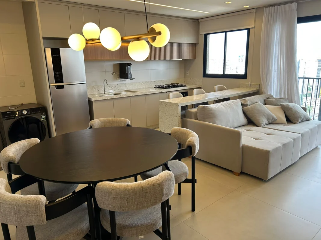 Descubra seu novo lar no Tai Residence, localizado no SETOR BUENO. Este apartame...