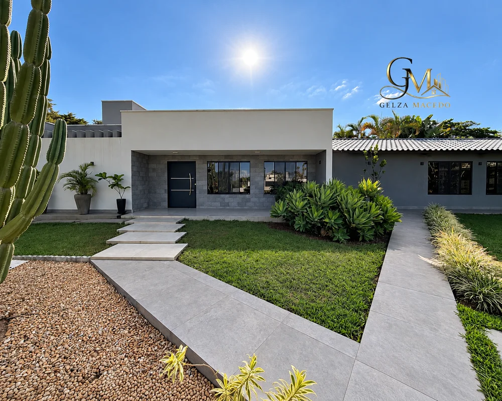 Casa térrea reformada no Park Way | 400 m² construídos | 2.500 m² de terreno | 5...