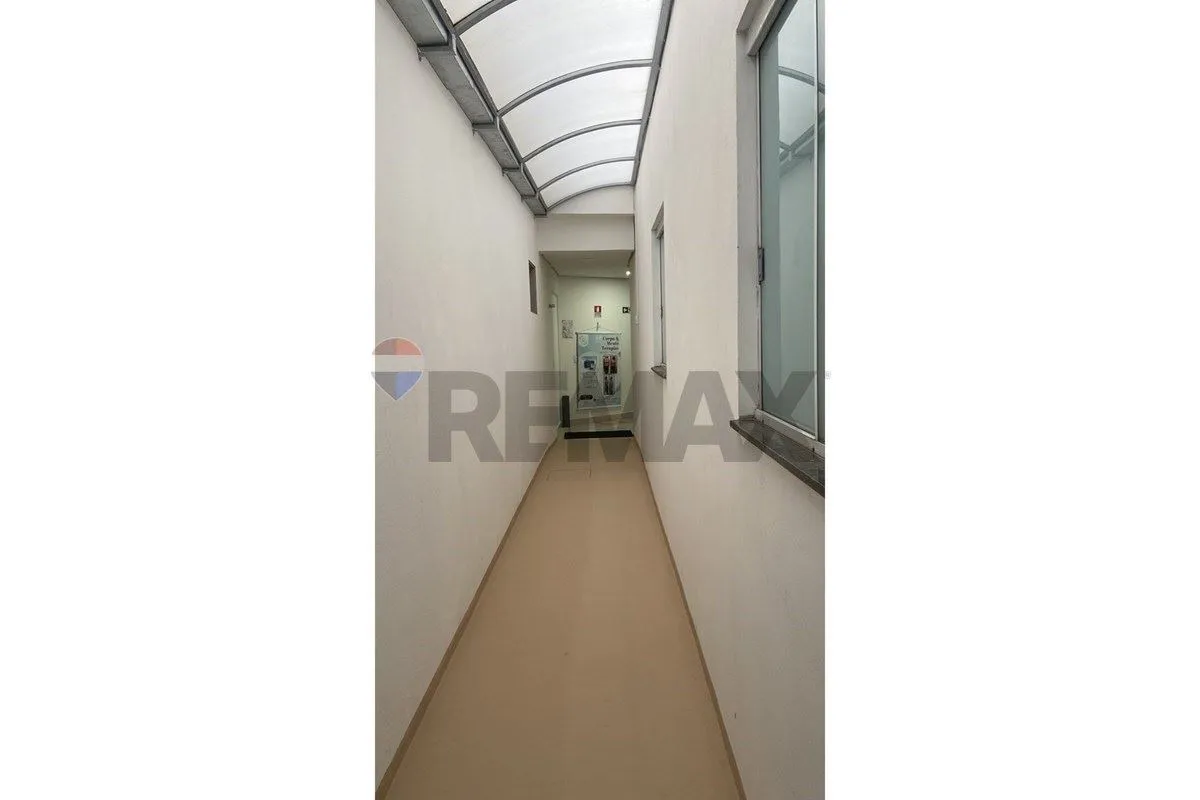 SALA COMERCIAL DE 53 m² DENTRO DA GALERIASe você procura um espaço comercial bem...